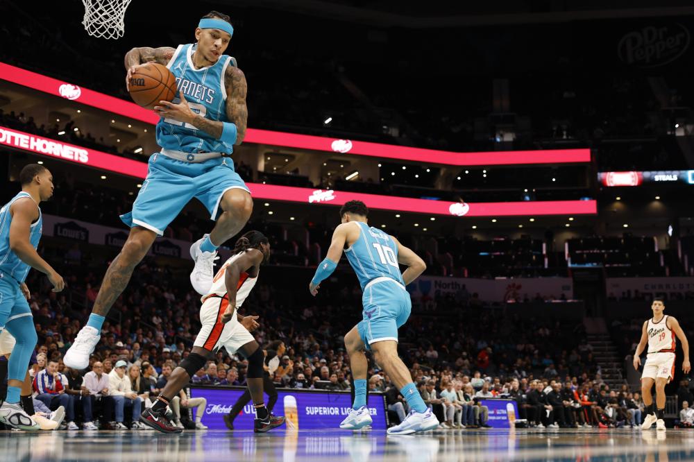 以及他在场 以及他在场